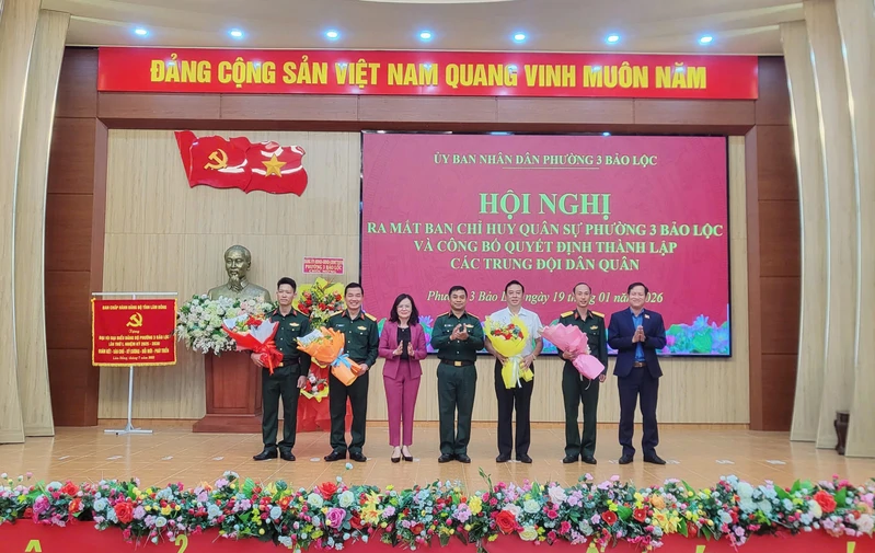 Lâm Đồng: Ra mắt Ban Chỉ huy Quân sự Phường 3 Bảo Lộc và thành lập Trung đội dân quân thường trực