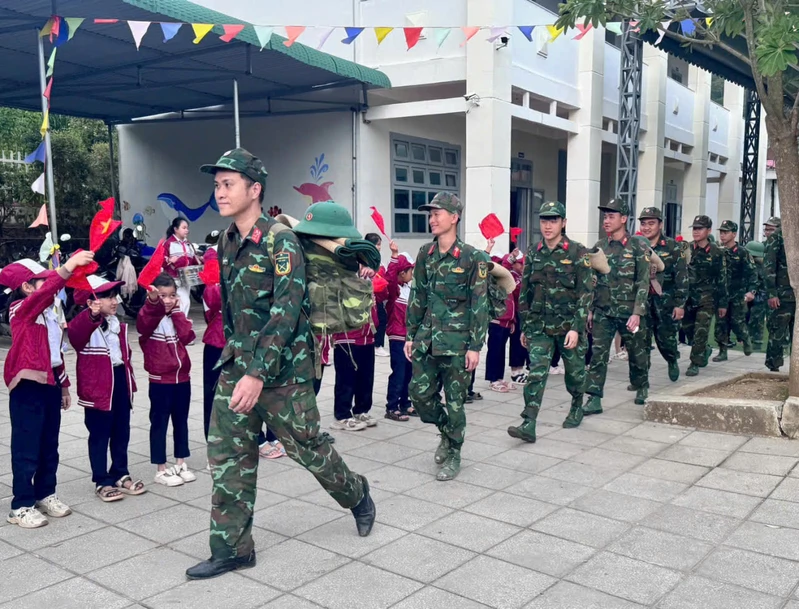 Lữ đoàn 25: Hoàn thành “Chiến dịch Quang Trung”, ấm tình quân dân