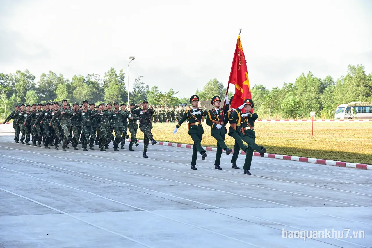 Tổng duyệt lễ khai mạc diễn tập chiến thuật, bắn đạn thật lực lượng phòng không khu vực phía Nam năm 2026