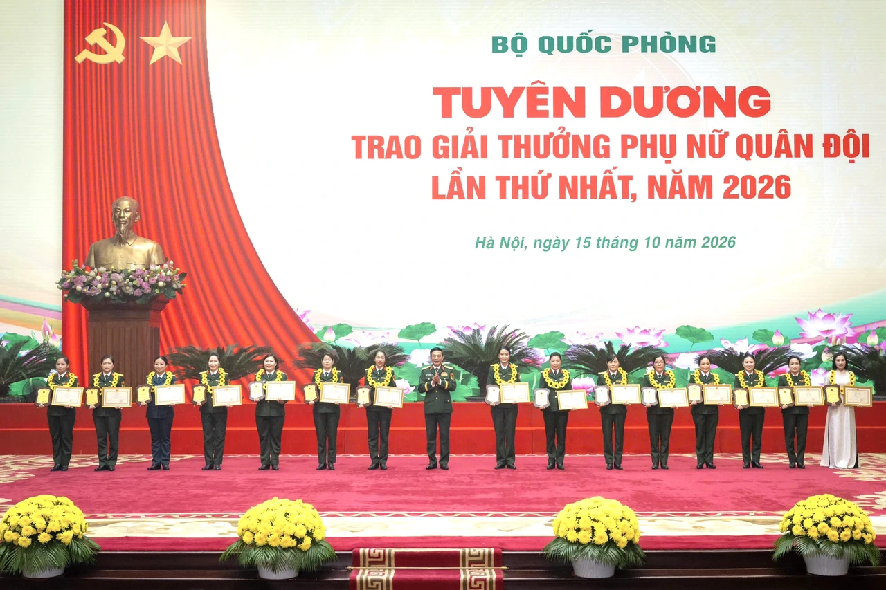 15 tập thể và 64 cá nhân được tuyên dương tại Giải thưởng Phụ nữ Quân đội lần thứ nhất năm 2026