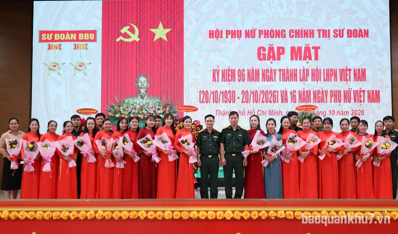 Sư đoàn 9 tổ chức nhiều hoạt động thiết thực chào mừng ngày Phụ nữ Việt Nam
