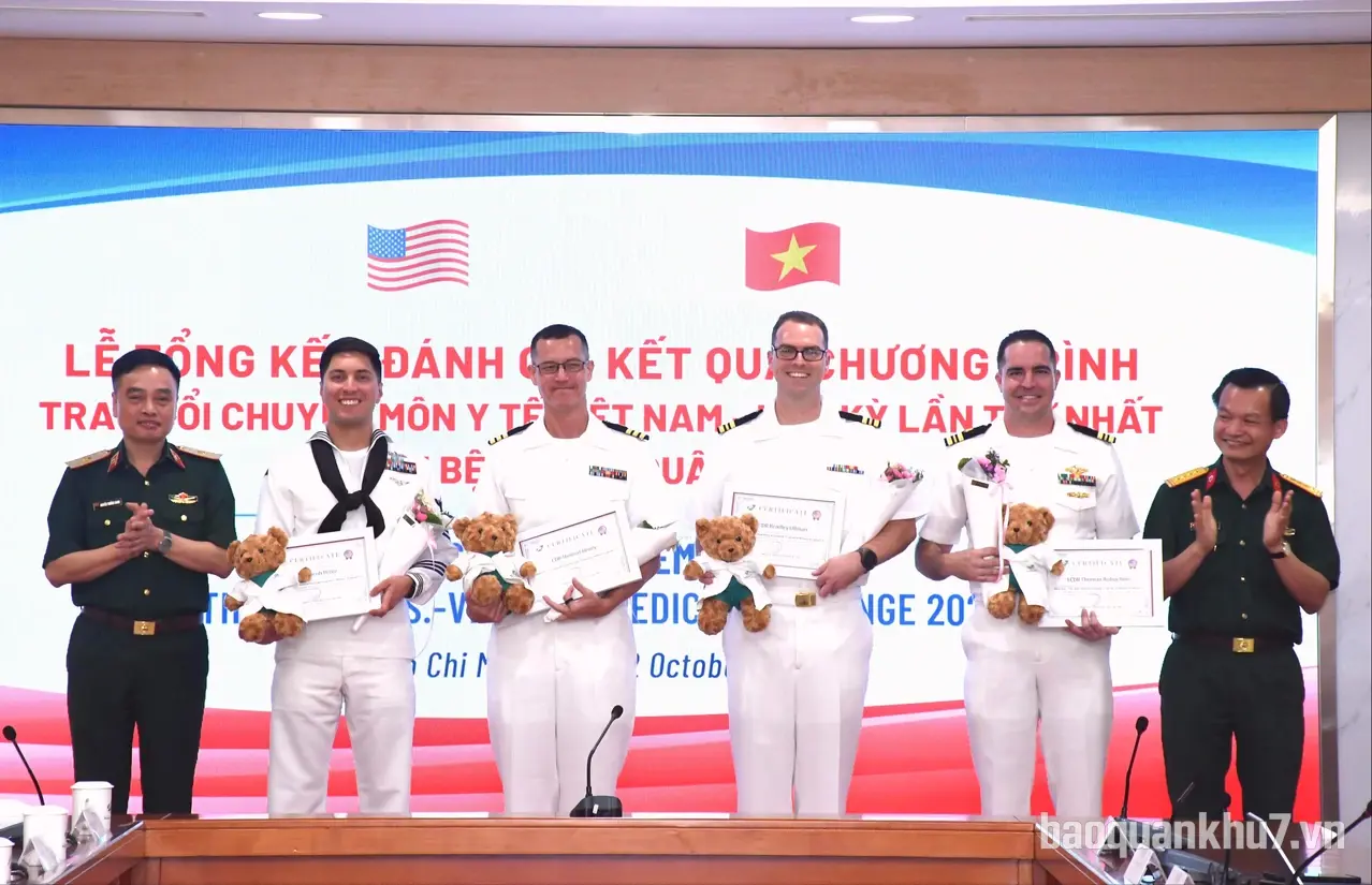 Bệnh viện Quân y 175 tiếp tục trao đổi chuyên môn y tế Việt Nam - Hoa Kỳ