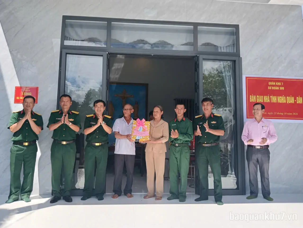 Trung đoàn 31, Sư đoàn 309 bàn giao Nhà tình nghĩa tặng gia đình quân nhân khó khăn
