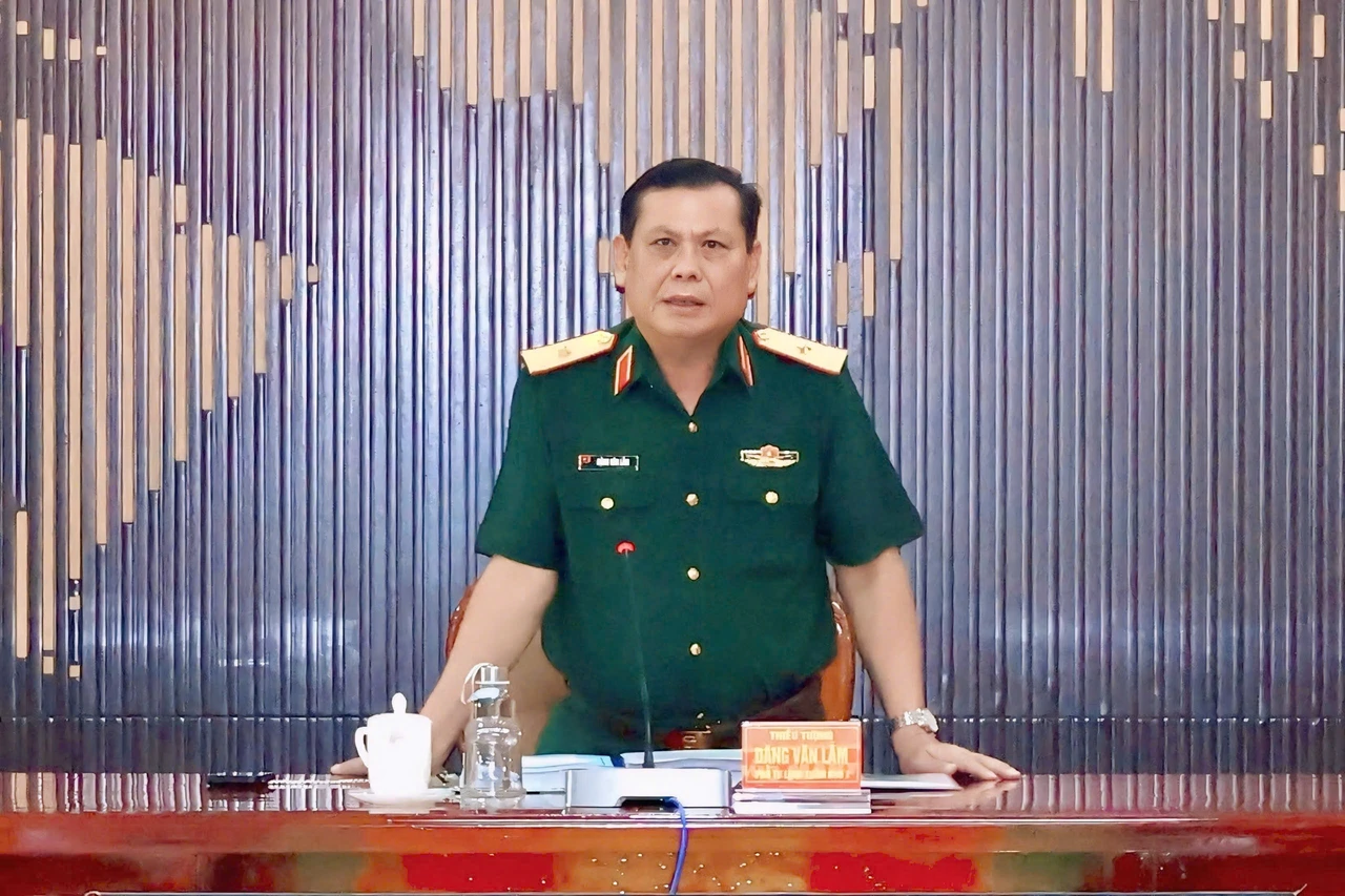 Quân khu 7 thẩm định hồ sơ thiết kế dự án nhà ở công vụ Trường Quân sự Quân khu