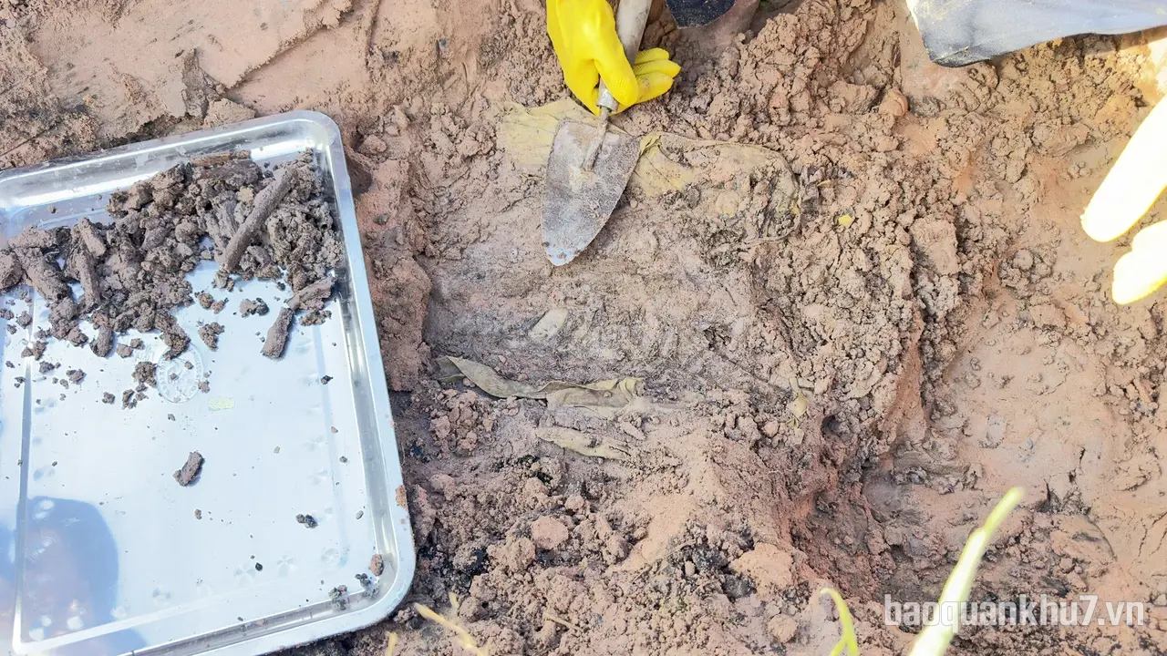 Các Đội K quy tập thêm 11 hài cốt liệt sĩ trong ngày 8/10
