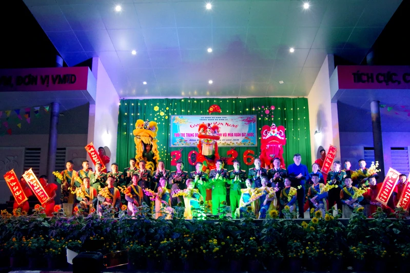 Trung đoàn 31: "Tuổi trẻ Trung đoàn trưởng thành với mùa xuân Đất nước"