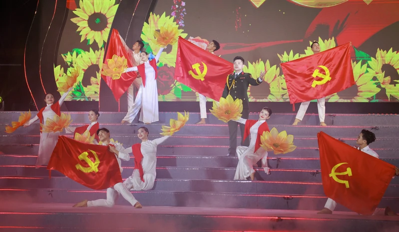 Âm vang đại ngàn - Ấm tình quân dân