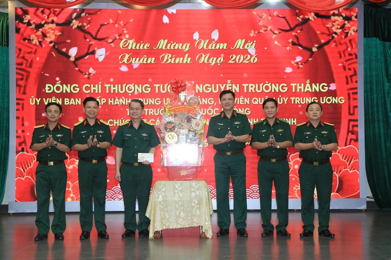 	Thượng tướng Nguyễn Trường Thắng, Thứ trưởng Bộ Quốc phòng chúc Tết các đơn vị tại tỉnh Tây Ninh