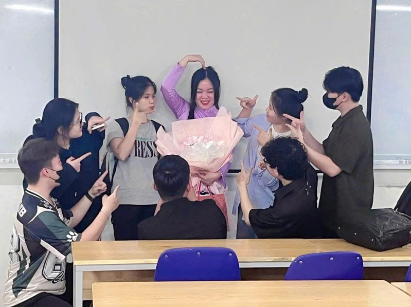 Nữ nhà báo và hành trình đến với bục giảng lý luận chính trị