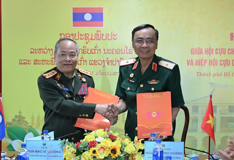 Hội đàm Hội Cựu chiến binh Thành phố Hồ Chí Minh và Hiệp hội Cựu chiến binh tỉnh Champasak