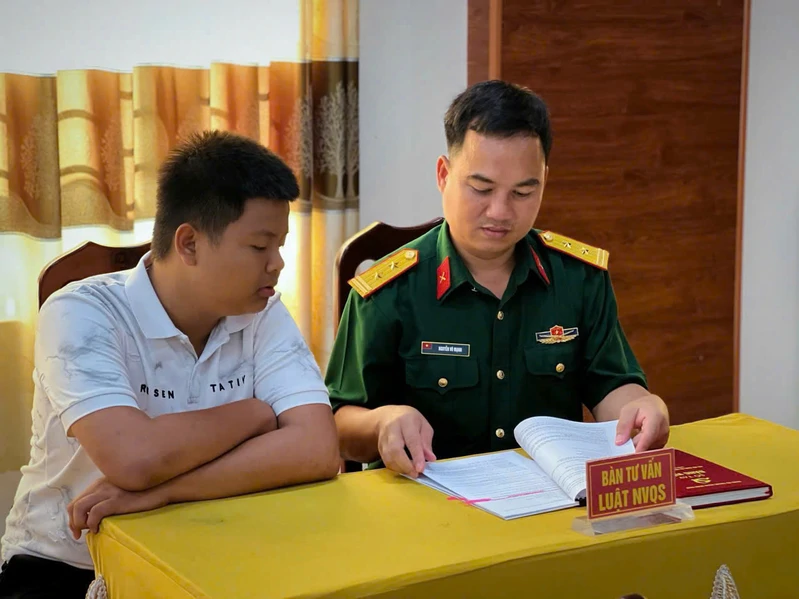 Xã Ngãi Giao đăng ký nghĩa vụ quân sự lần đầu cho nam thanh niên đủ 17 tuổi
