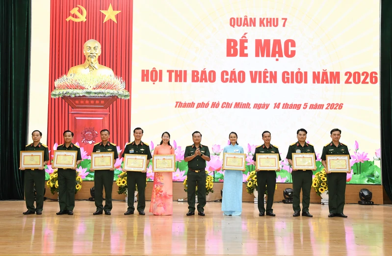 Quân khu 7 bế mạc Hội thi báo cáo viên giỏi năm 2026