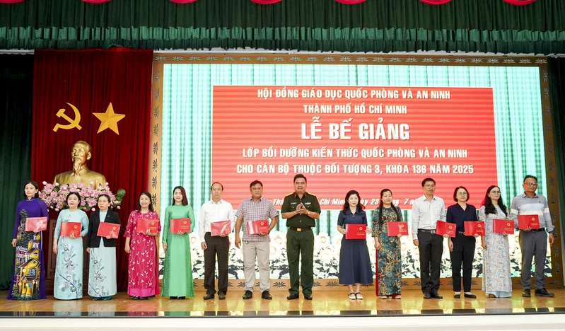 75 năm hun đúc bản lĩnh từ mái trường quân sự H35
