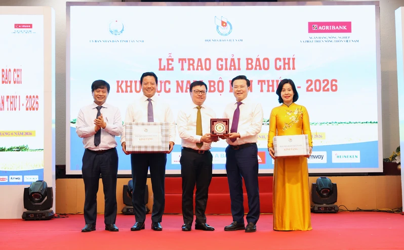 Lễ trao giải Báo chí khu vực Nam bộ lần thứ nhất
