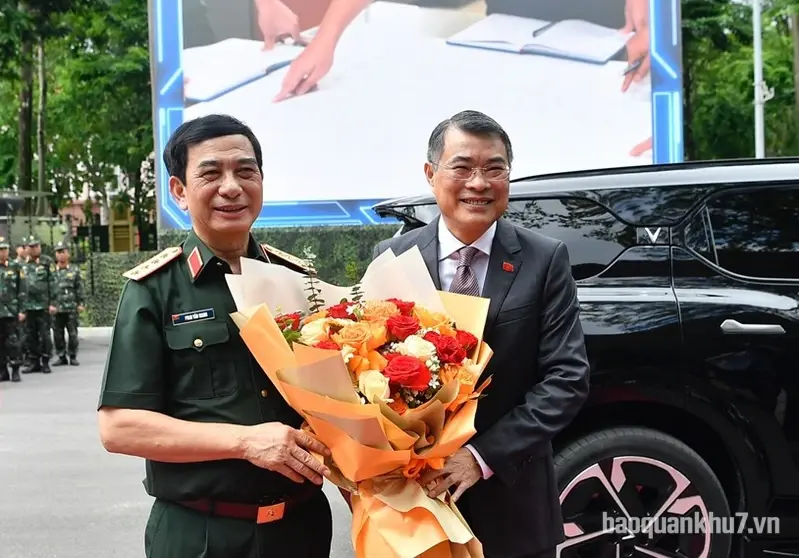 Thủ tướng Lê Minh Hưng dự, chỉ đạo Hội nghị Quân chính toàn quân 6 tháng đầu năm 2026