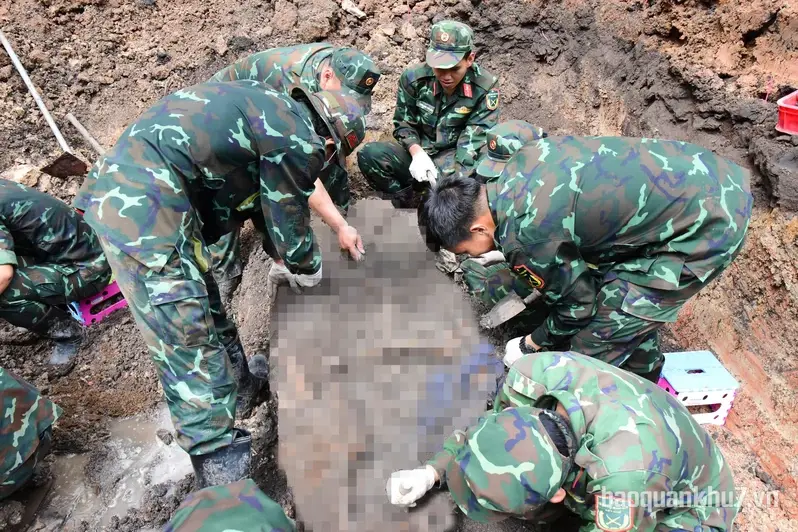Tìm thấy thêm 14 hài cốt liệt sĩ tại công viên Lê Thị Riêng trong ngày 20/8
