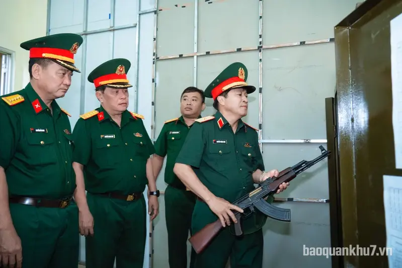 Bộ Tổng Tham mưu kiểm tra công tác quân sự, quốc phòng Ban Chỉ huy Quân sự phường Thông Tây Hội