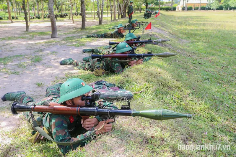 	Hun đúc bản lĩnh trên thao trường