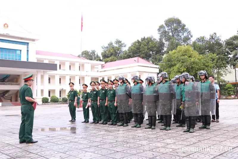 Quân khu 7 kiểm tra công tác sẵn sàng chiến đấu dịp Quốc khánh 2/9 tại thành phố Đồng Nai