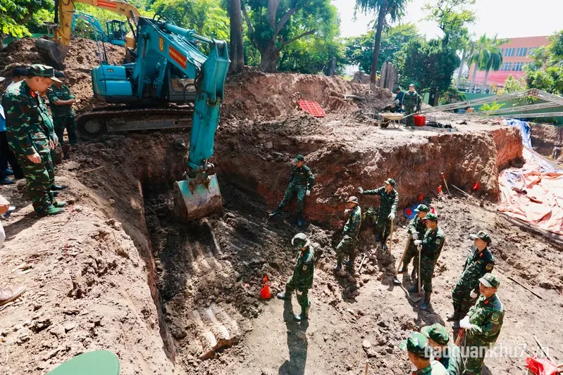Quân khu 7: Tìm thấy thêm 15 bộ hài cốt liệt sĩ trong ngày 3/8 