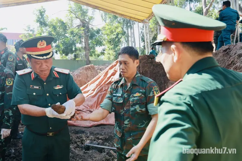 Quân khu 7: Phát hiện và quy tập thêm 16 bộ hài cốt liệt sĩ trong ngày 4/8
