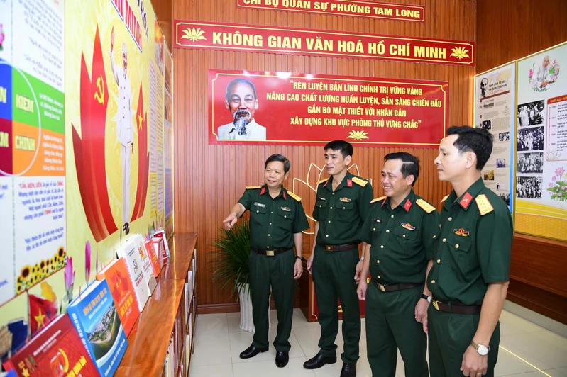 Quân khu 7 kiểm tra công tác chuẩn bị huấn luyện giai đoạn 2 tại Bộ Tư lệnh Thành phố Hồ Chí Minh