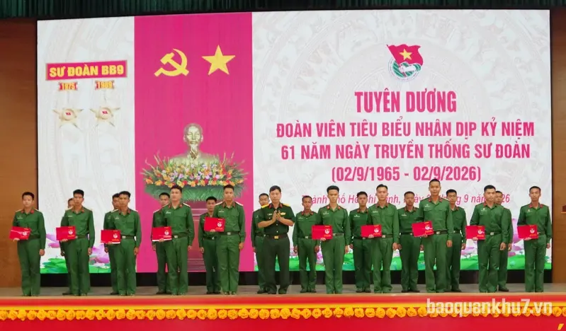 Sư đoàn 9 tuyên dương 61 đoàn viên tiêu biểu 
