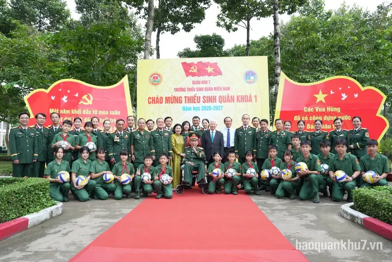 Trường Thiếu sinh quân miền Nam khai giảng năm học đầu tiên 