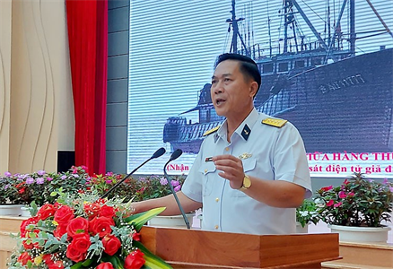 Bộ Tư lệnh Vùng 4 Hải quân tuyên truyền thời sự về tình hình biển, đảo tại tỉnh Lâm Đồng