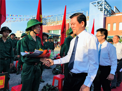 Thượng tá Nguyễn Thành Trung, Chính ủy Bộ CHQS tỉnh BR – VT:
Chủ động, sáng tạo trong thực hiện nhiệm vụ quân sự, quốc phòng địa phương