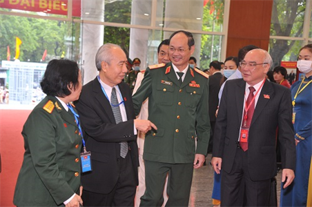 19 đồng chí thuộc Đảng bộ Quân sự thành phố tham dự đại hội Đảng bộ TPHCM lần thứ XI