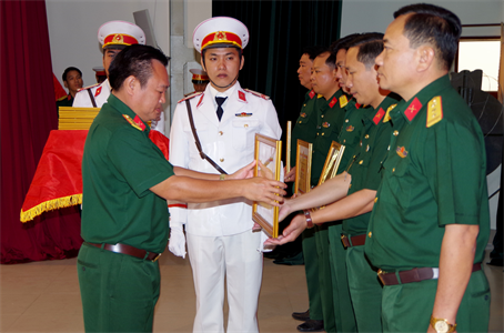 Bộ CHQS tỉnh Long An tổng kết, trao thưởng cuộc thi tìm hiểu “75 năm lịch sử vẻ vang Quân khu 7”