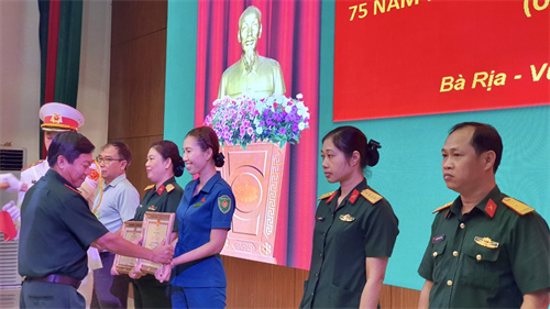 Bộ CHQS tỉnh Bà Rịa - Vũng Tàu: Tuyên truyền kỷ niệm 75 năm Ngày truyền thống LLVT tỉnh