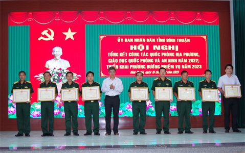 Tỉnh Bình Thuận: Hơn 9.000 người được bồi dưỡng kiến thức quốc phòng, an ninh