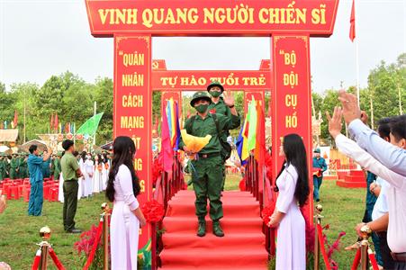 Quân nhân bị suy giảm khả năng lao động thì độ tuổi nghỉ hưu được Bộ luật Lao động năm 2019