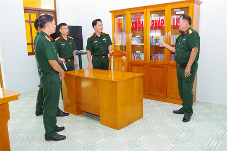 Bộ CHQS tỉnh Bình Thuận kiểm tra công tác phổ biến, giáo dục pháp luật