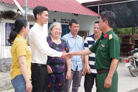 Thanh niên tỉnh Bình Thuận sẵn sàng lên đường nhập ngũ