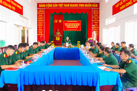Bộ CHQS tỉnh Long An kiểm tra công tác quân sự quốc phòng huyện Bến Lức