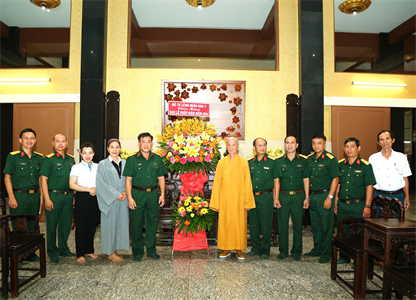 Bộ Tư lệnh Quân khu 7 chúc mừng Đại lễ Phật đản năm 2024