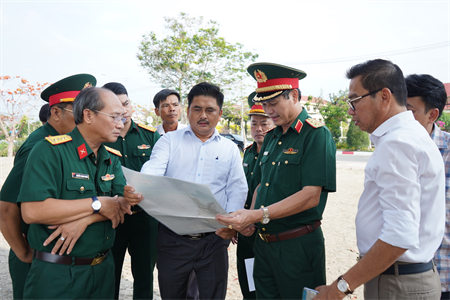 Bộ Tư lệnh Thành phố Hồ Chí Minh kiểm tra tiến độ xây dựng Đền tưởng niệm Anh hùng liệt sĩ Chiến khu Rừng Sác