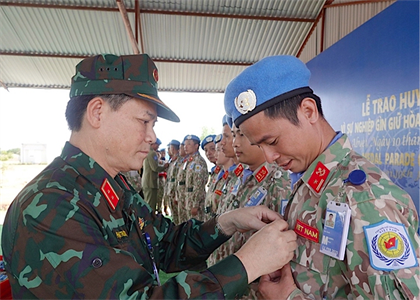 Lực lượng Gìn giữ hòa bình Việt Nam tại Phái bộ UNISFA nhận Huy chương của Liên hợp quốc