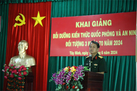 Tây Ninh khai giảng lớp bồi dưỡng kiến thức quốc phòng và an ninh đối tượng 3