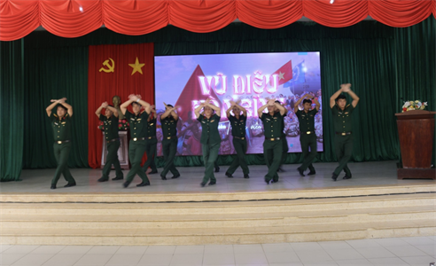 Bộ CHQS tỉnh Long An bế mạc tập huấn các vũ điệu trong sinh hoạt tập thể cho bộ đội năm 2024