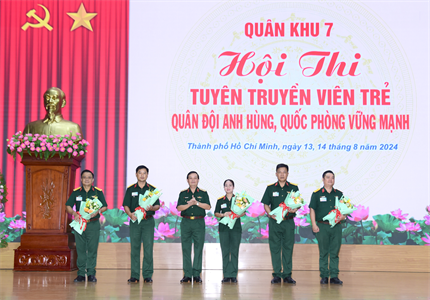 24 đoàn tham gia Hội thi Tuyên truyền viên trẻ LLVT Quân khu 7