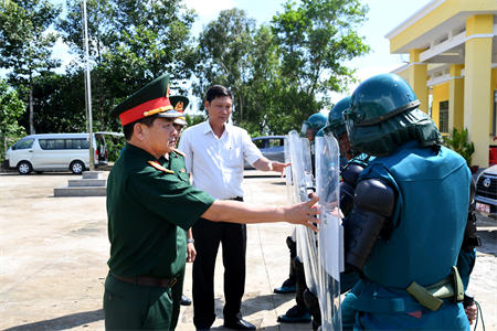 Bộ CHQS tỉnh Long An chuẩn bị chu đáo phục vụ Quân khu 1 tới tham quan chốt dân quân biên giới