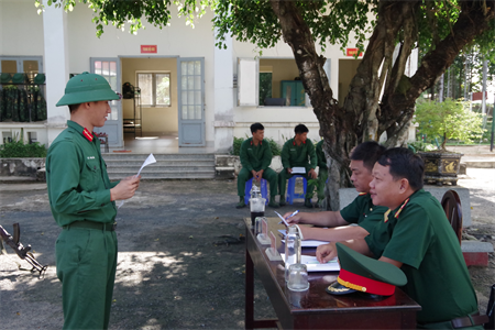 Ban CHQS huyện Tân Châu kiểm tra huấn luyện giỏi năm 2024