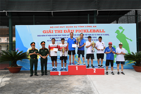 Bộ CHQS tỉnh Long An tổ chức giải Pickleball