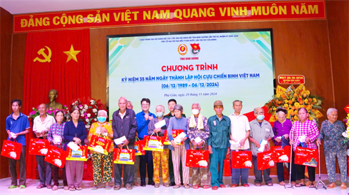 Hội Cựu chiến binh tỉnh Bình Dương về nguồn