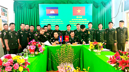 Đồn Biên phòng Sông Trăng hội đàm với Tiểu đoàn bảo vệ biên giới số 3, tỉnh Prey Veng