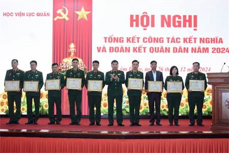 Học viện Lục quân tổng kết công tác kết nghĩa và đoàn kết quân dân năm 2024